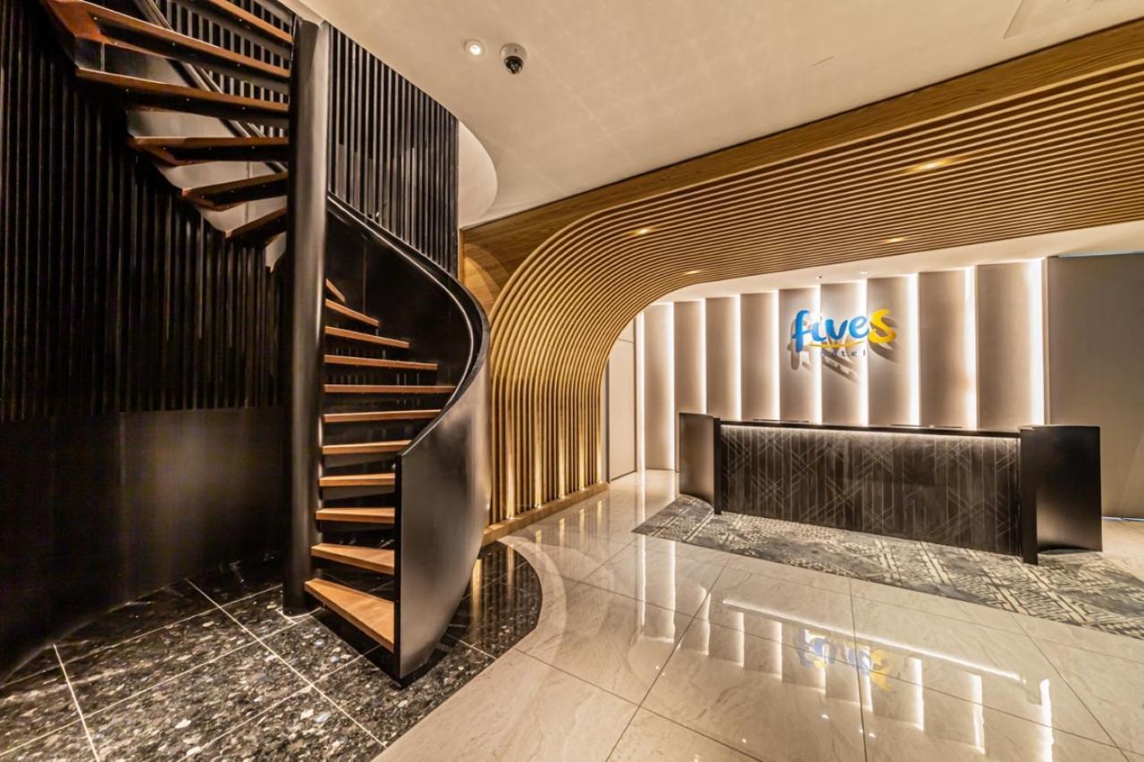 Hotel Fives Centre Johor Bahru