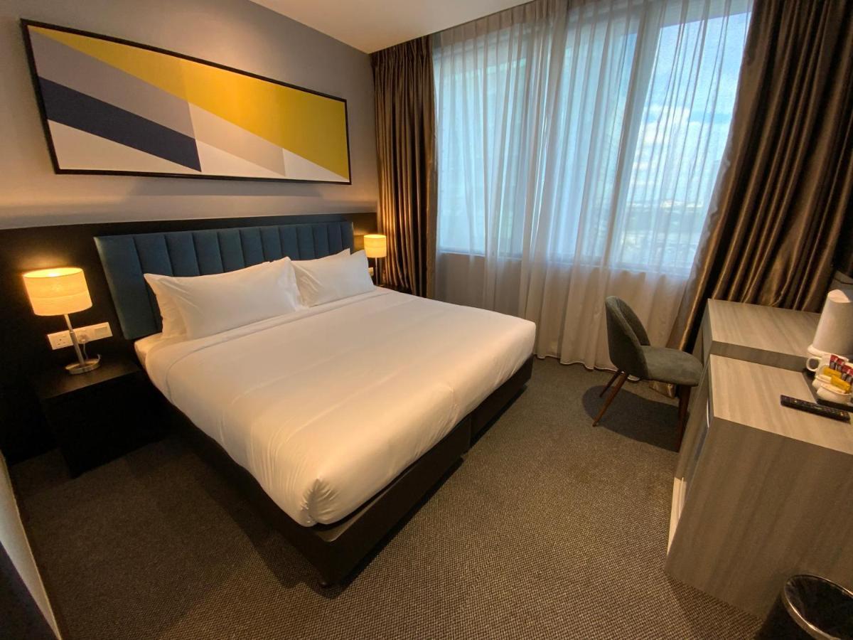 Hotel Fives Centre Johor Bahru